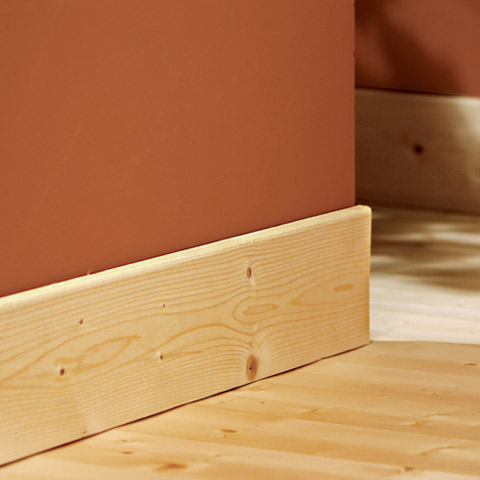 Plinthe sapin du nord 13x95mm bord arrondi - Parquet pin et sapin. Plinthe sapin du nord 13x95mm bord arrondi - Parquet pin et sapin.
